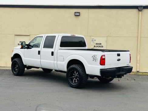Used 2015 Ford F250 XL w/ Power Equipment Group image 5