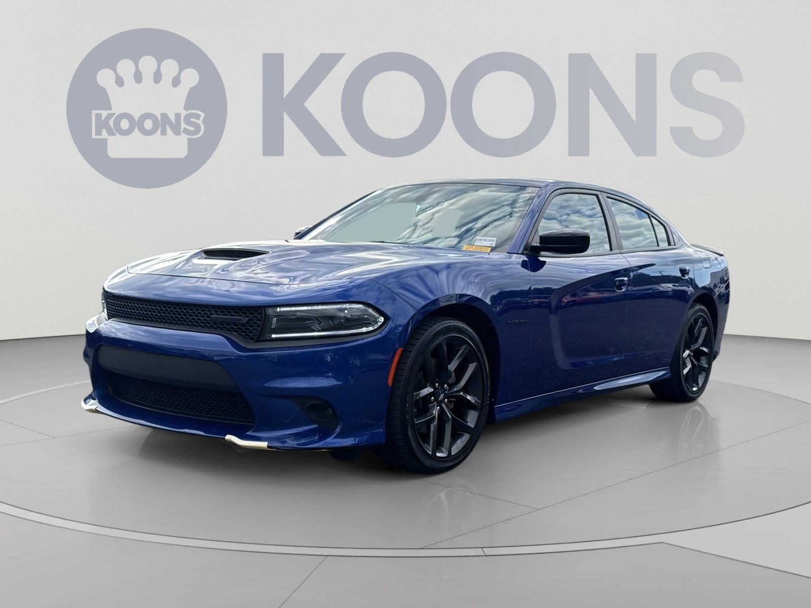 Used 2022 Dodge Charger R/T w/ Blacktop Package RWD image 5