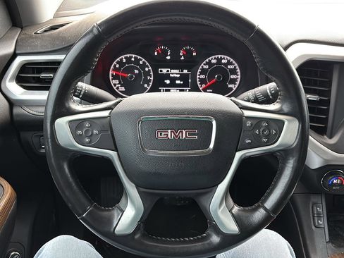 Used 2019 GMC Acadia SLE w/ Driver Alert Package I image 11