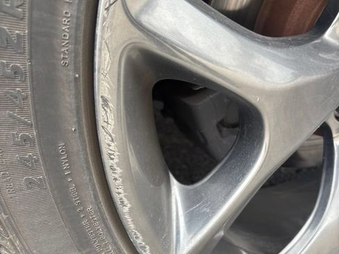 Used 2015 Dodge Charger R/T RWD image 10