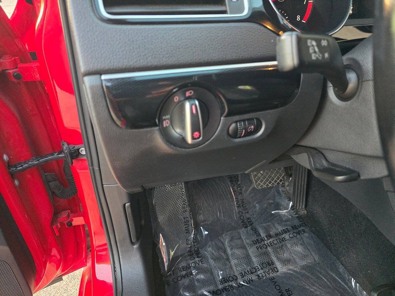 Used 2018 Volkswagen Jetta Sport FWD image 34
