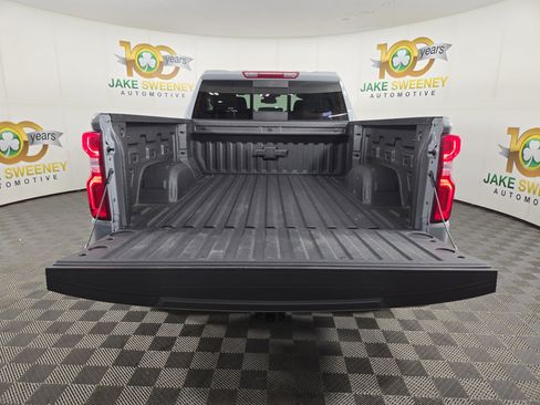 Certified 2025 Chevrolet Silverado 1500 RST w/ Convenience Package II AWD/4WD image 32
