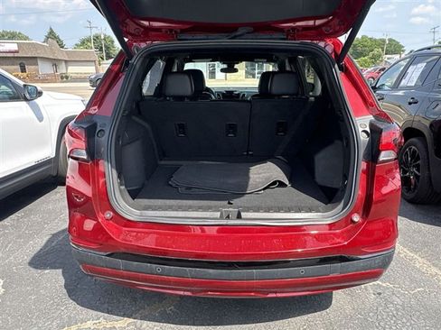 Certified 2024 Chevrolet Equinox RS FWD image 24