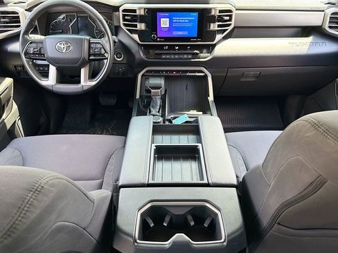 Used 2024 Toyota Tundra SR5 w/ SR5 Convenience Package AWD/4WD image 32