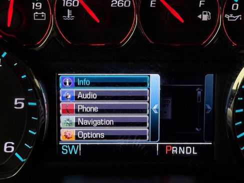 Used 2018 Chevrolet Tahoe LT RWD image 68