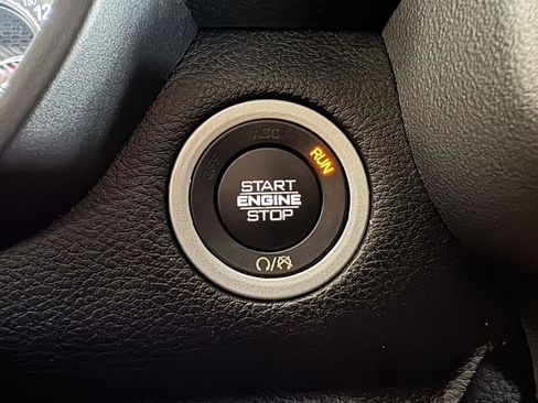 Used 2022 RAM 1500 Big Horn AWD/4WD image 21