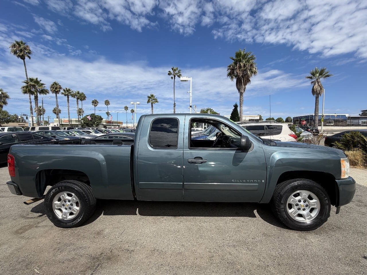 Used 2008 Chevrolet Silverado 1500 LT AWD/4WD image 7