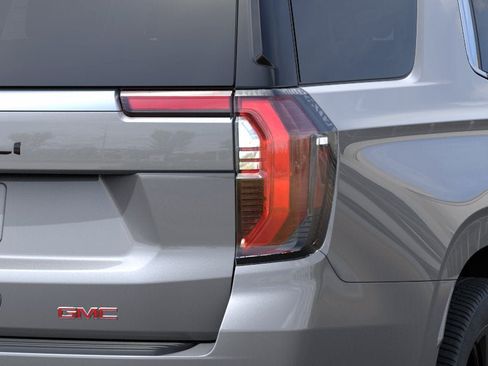 New 2026 GMC Yukon Denali w/ Sun & Power Step Package RWD image 11