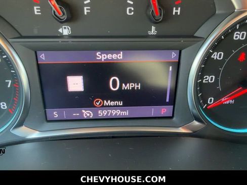 Used 2023 Chevrolet Traverse RS AWD/4WD image 16
