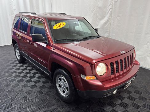 Used 2016 Jeep Patriot Sport w/ Power Value Group image 13