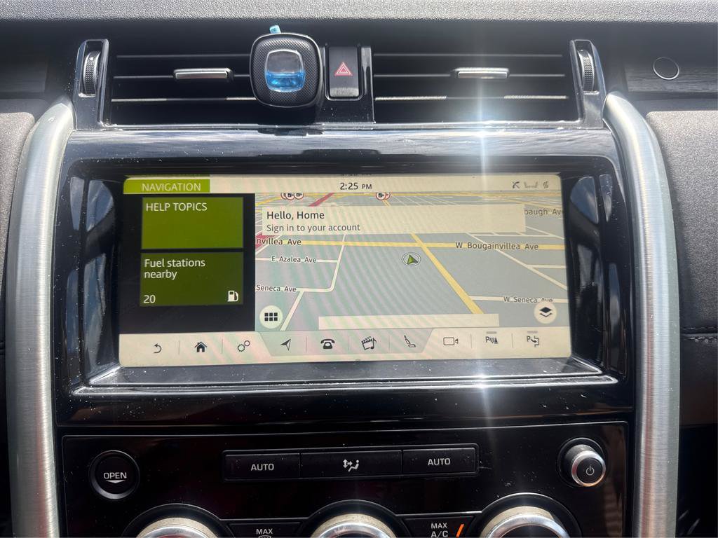 Used 2019 Land Rover Discovery HSE AWD/4WD image 17