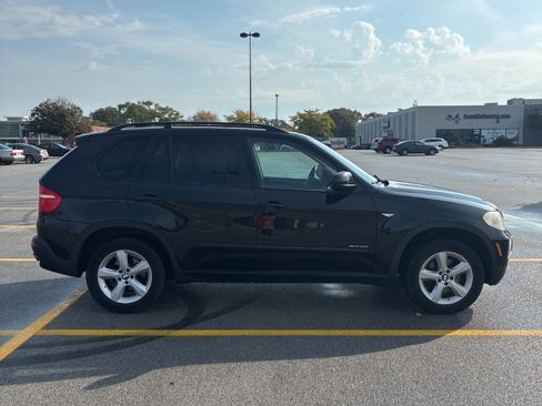 Used 2010 BMW X5 xDrive30i image 5