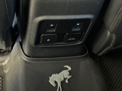 Used 2022 Ford Bronco Outer Banks image 13