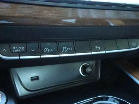 Used 2022 Audi A4 2.0T Premium Plus w/ Premium Plus Package image 25