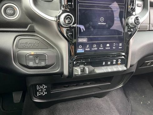 Used 2026 RAM 2500 Big Horn AWD/4WD image 23