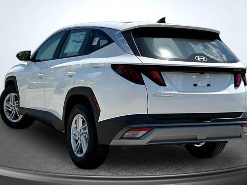 New 2026 Hyundai Tucson SE FWD image 4