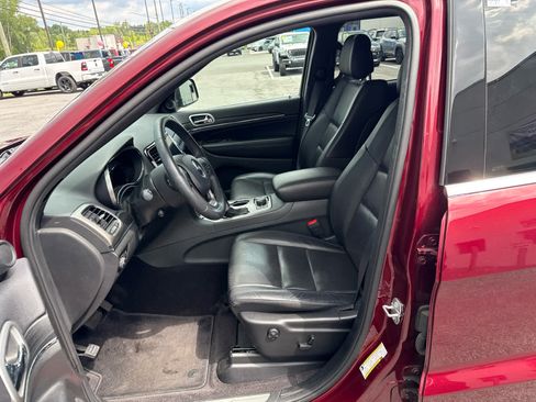 Used 2019 Jeep Grand Cherokee Limited w/ Luxury Group II AWD/4WD image 8
