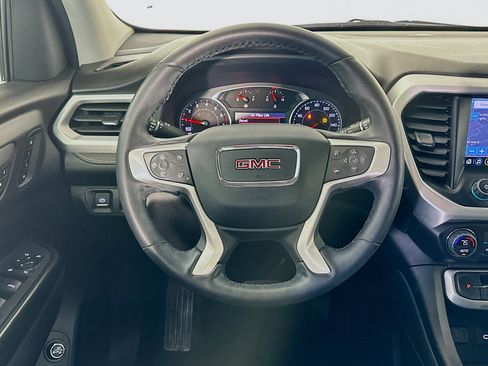 Used 2023 GMC Acadia SLT w/ Elevation Edition image 18