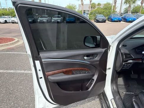 Used 2020 Acura MDX FWD image 23