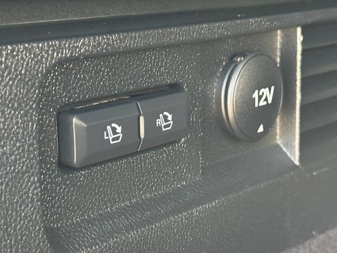 Used 2018 Lincoln MKX Reserve w/ Lincoln MKX Climate Package image 7