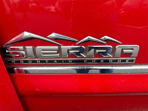 Used 2013 GMC Sierra 1500 SLE image 25