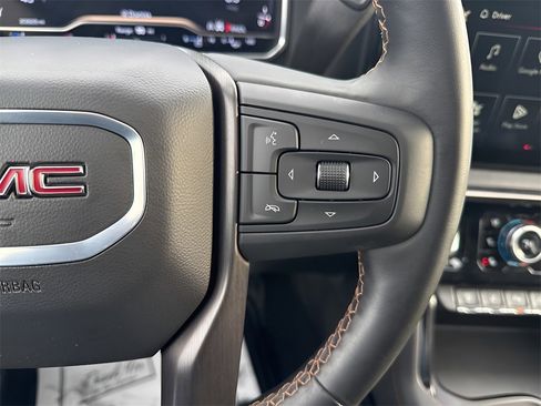 Used 2025 GMC Sierra 2500 AT4 w/ AT4 Premium Plus Package image 30