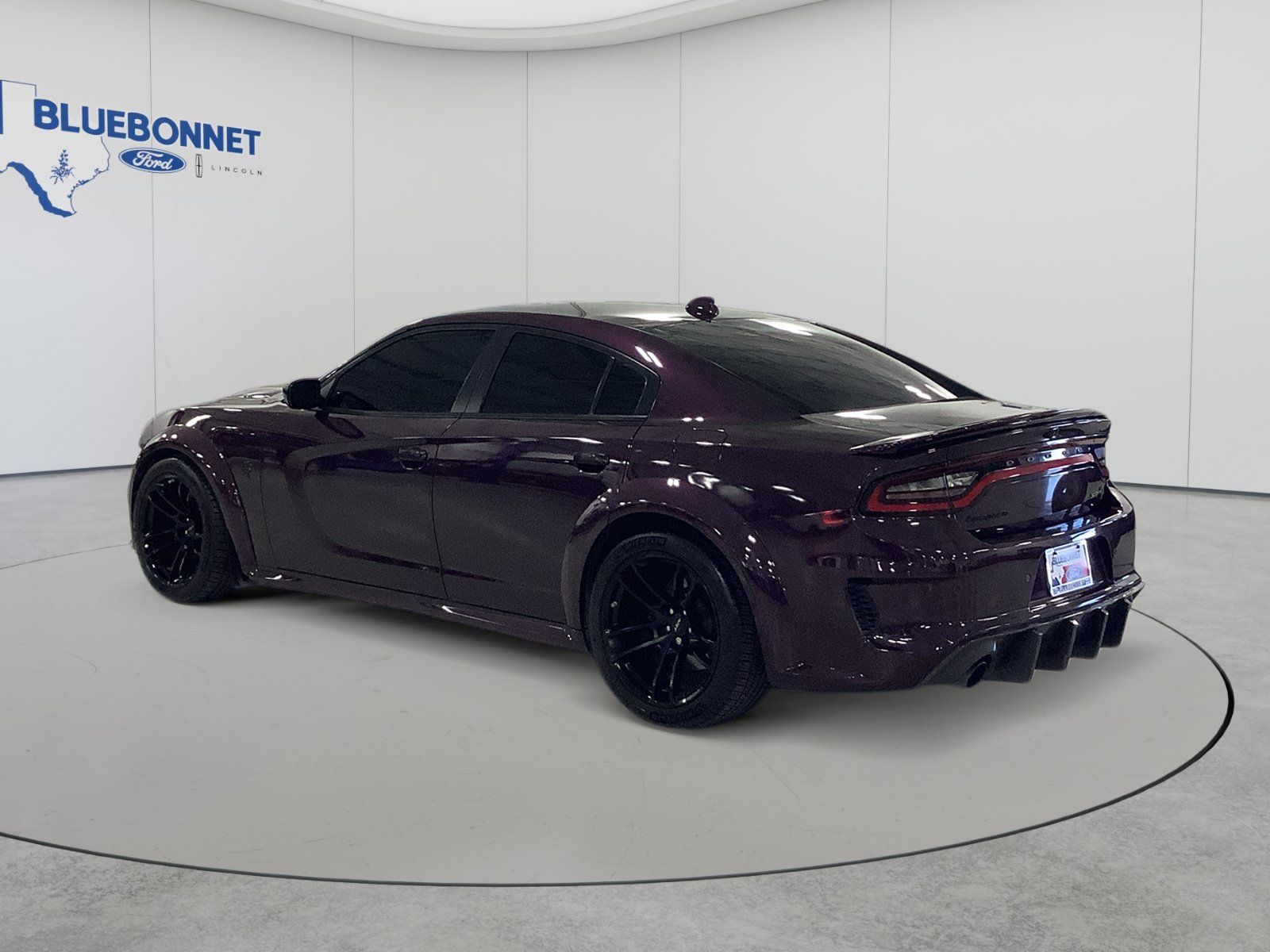 Used 2022 Dodge Charger SRT Hellcat w/ Harman/Kardon Audio Group RWD image 7