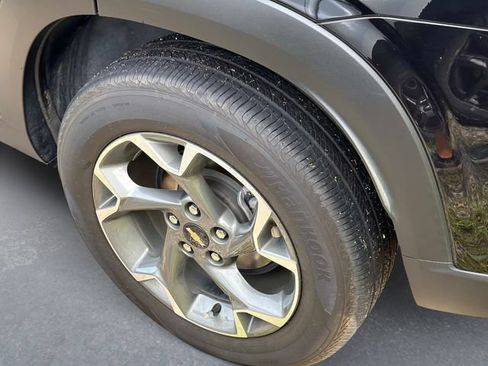 Used 2024 Chevrolet Trax LT w/ Driver Confidence Package FWD image 10