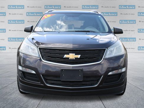 Used 2016 Chevrolet Traverse LS image 2