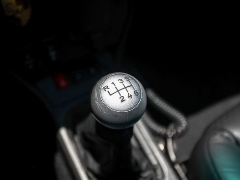 Used 1996 Porsche 911 Carrera 4S AWD/4WD image 30