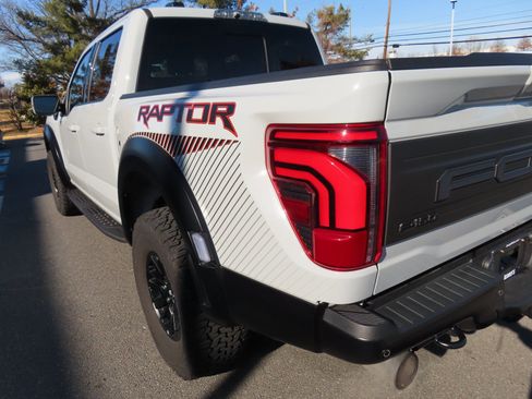 Used 2024 Ford F150 Raptor image 15