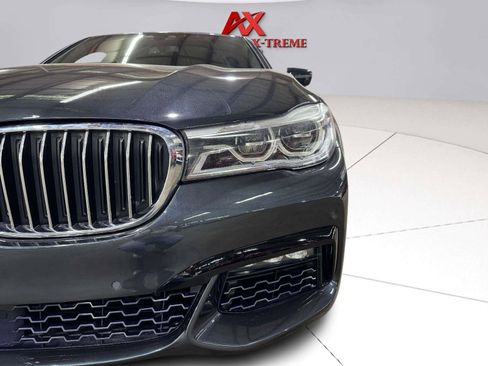 Used 2016 BMW 750i RWD image 11