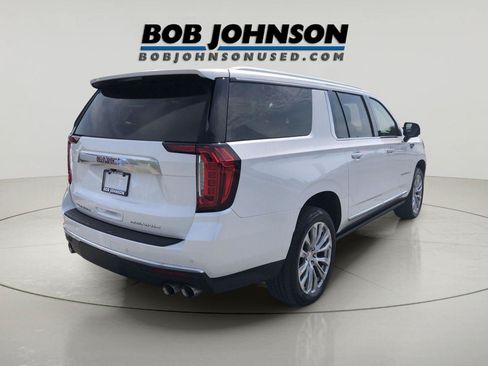 Used 2024 GMC Yukon XL Denali AWD/4WD image 20