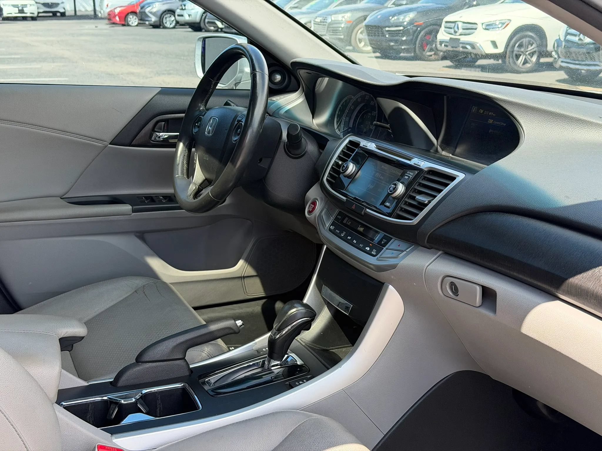 Used 2014 Honda Accord EX-L image 28