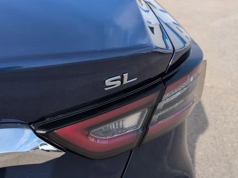 Used 2023 Nissan Maxima SL image 6