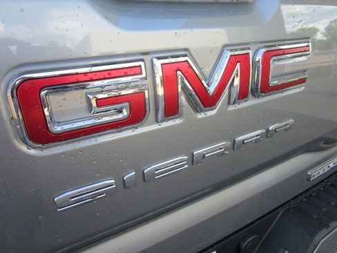 New 2026 GMC Sierra 1500 Elevation image 14
