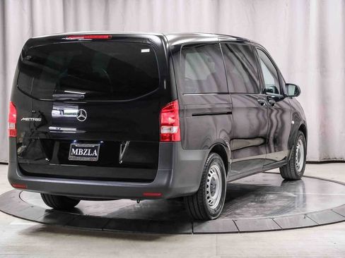 Used 2023 Mercedes-Benz Metris Passenger image 4