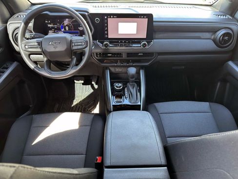 Certified 2024 Chevrolet Colorado Trail Boss w/ Technology Package image 14