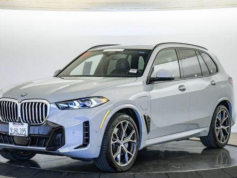 Certified 2024 BMW X5 xDrive50e w/ M Sport Package AWD/4WD image 1