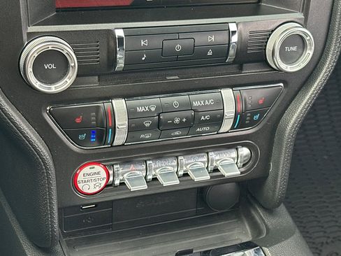 Used 2015 Ford Mustang GT Premium RWD image 18