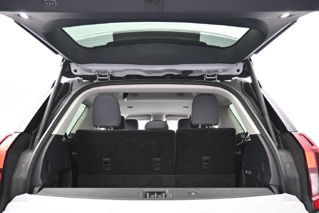 Used 2025 Ford Expedition Active RWD image 30