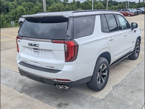 New 2026 GMC Yukon AT4 Ultimate w/ LPO, Floor Liner Package AWD/4WD image 7