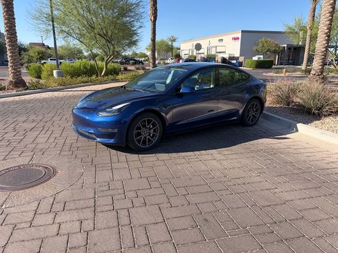 Used 2022 Tesla Model 3 Long Range AWD/4WD image 6