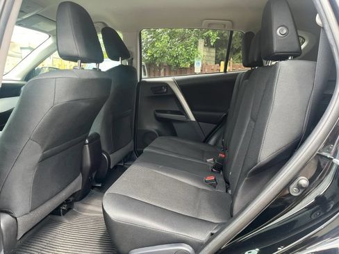 Used 2018 Toyota RAV4 LE w/ All Weather Liner Package AWD/4WD image 13