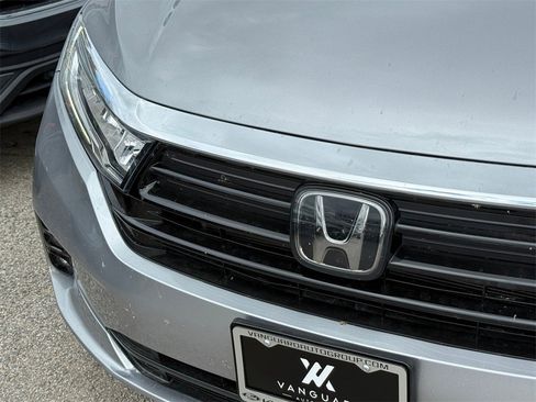 Used 2022 Honda Odyssey Touring image 4