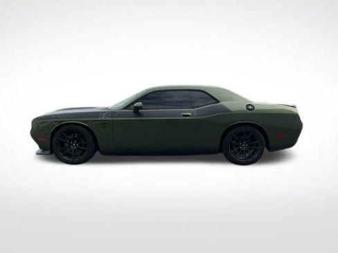 Used 2018 Dodge Challenger T/A image 4