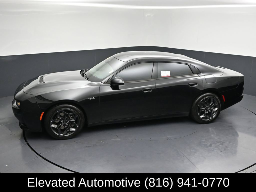 Used 2026 Dodge Charger R/T w/ Driver Convenience Group AWD/4WD image 26
