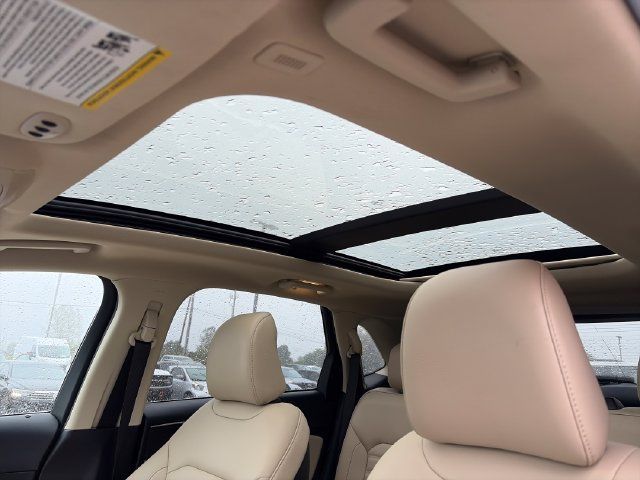 Used 2024 Ford Edge SEL w/ Convenience Package AWD/4WD image 26