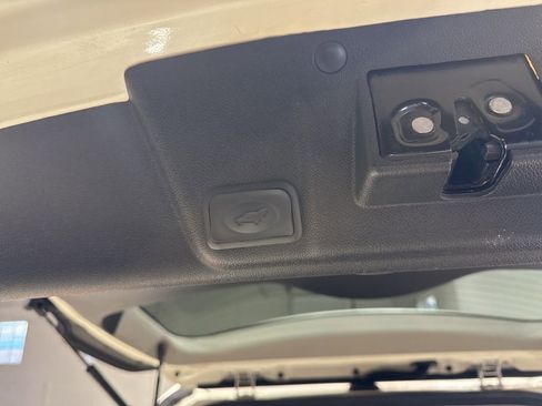 Used 2012 Buick Enclave Leather image 35