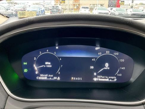 Used 2020 Lincoln Nautilus Reserve image 17